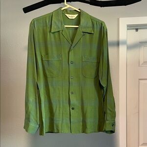 Olive Green Casual Button Down Shirt 1950’s Made in California